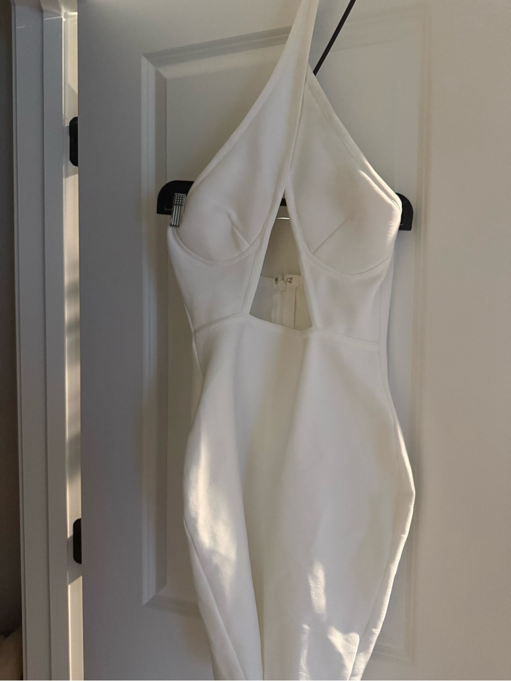 White Crisscross Halter Bandage Bodycon Dress - Brand: - Picture 2 of 2